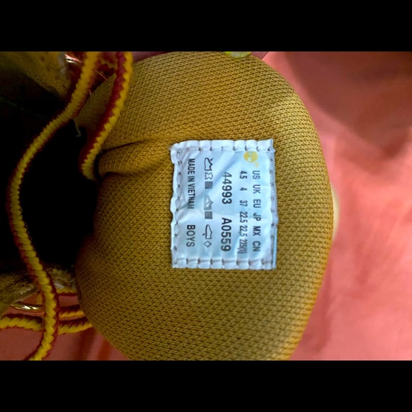 🔥Boys Timberland Field boot sz 4.5 - Picture 7 of 8